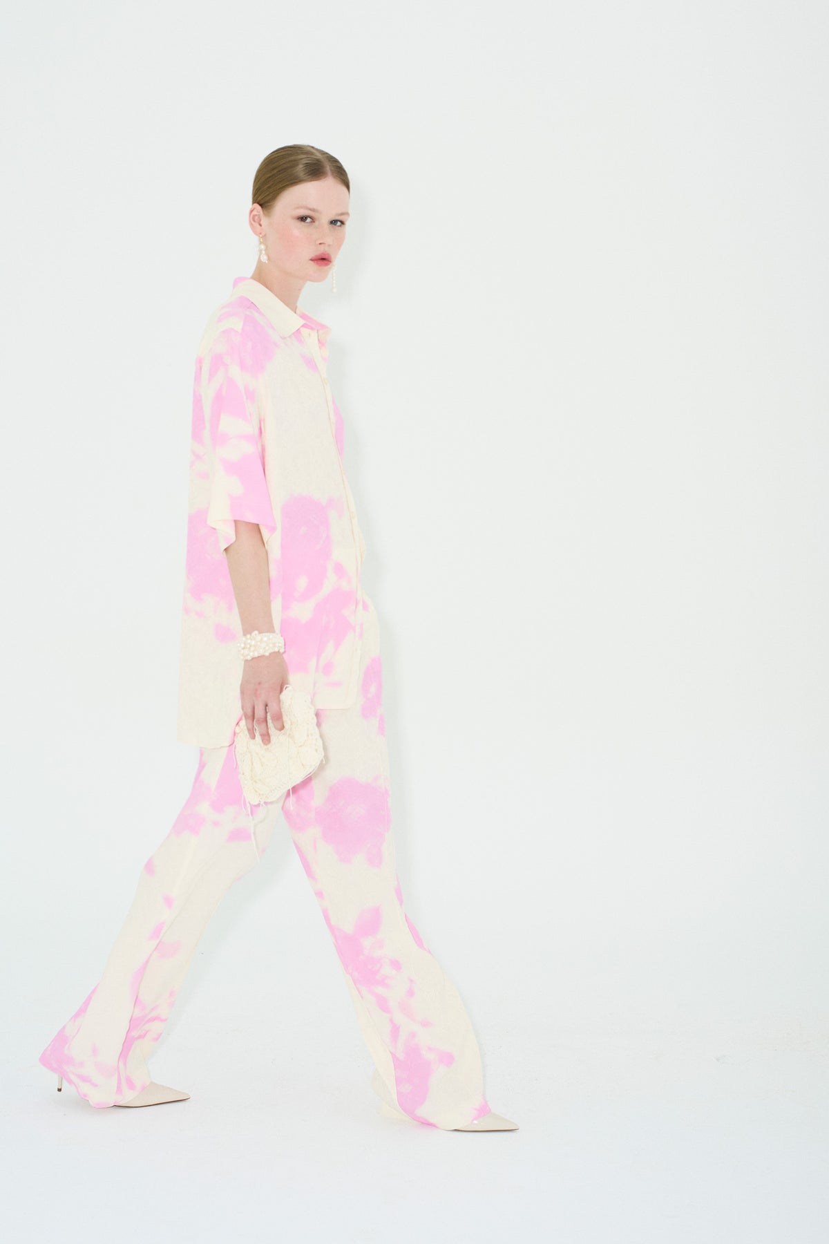 Swan Shirt Pink