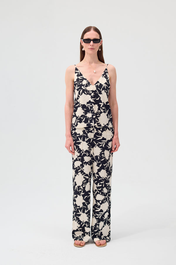 Arion Pants Black and White
