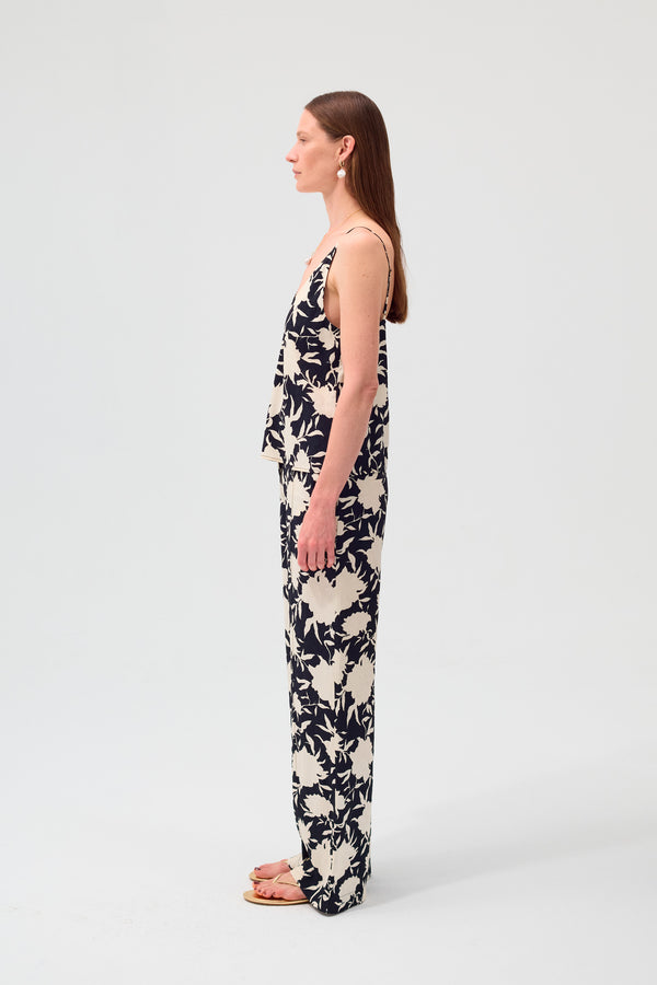 Arion Pants Black and White