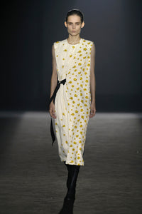 Echoes of Light — Look 33 1