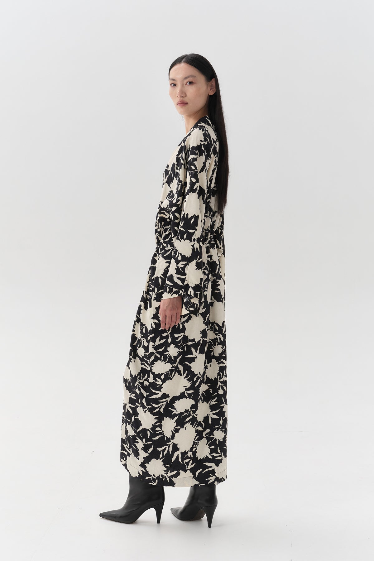 Margot Kimono Black and White