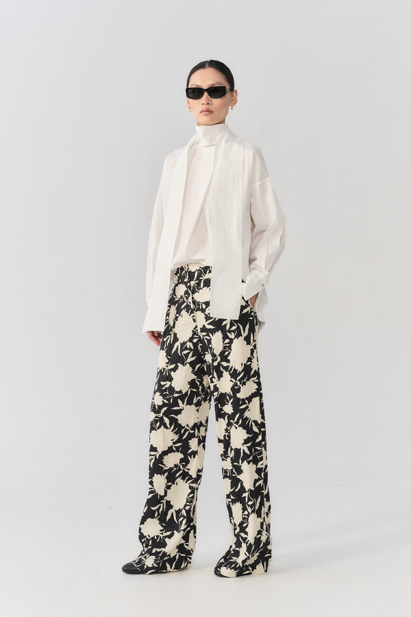 Arion Pants Black and White