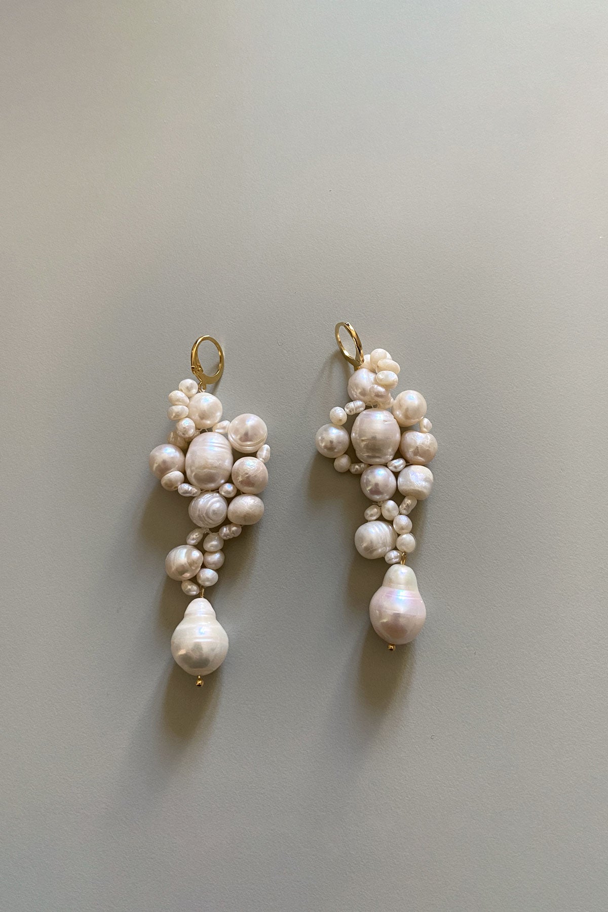 Pearl Cinema earrings