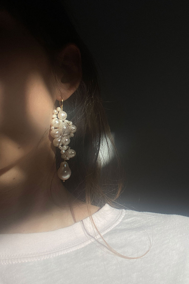 Pearl Cinema earrings